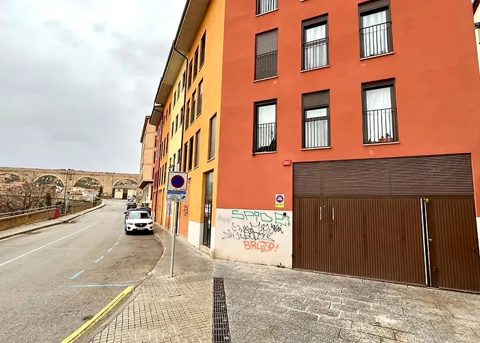 Lägenhet Puente De La Reina De